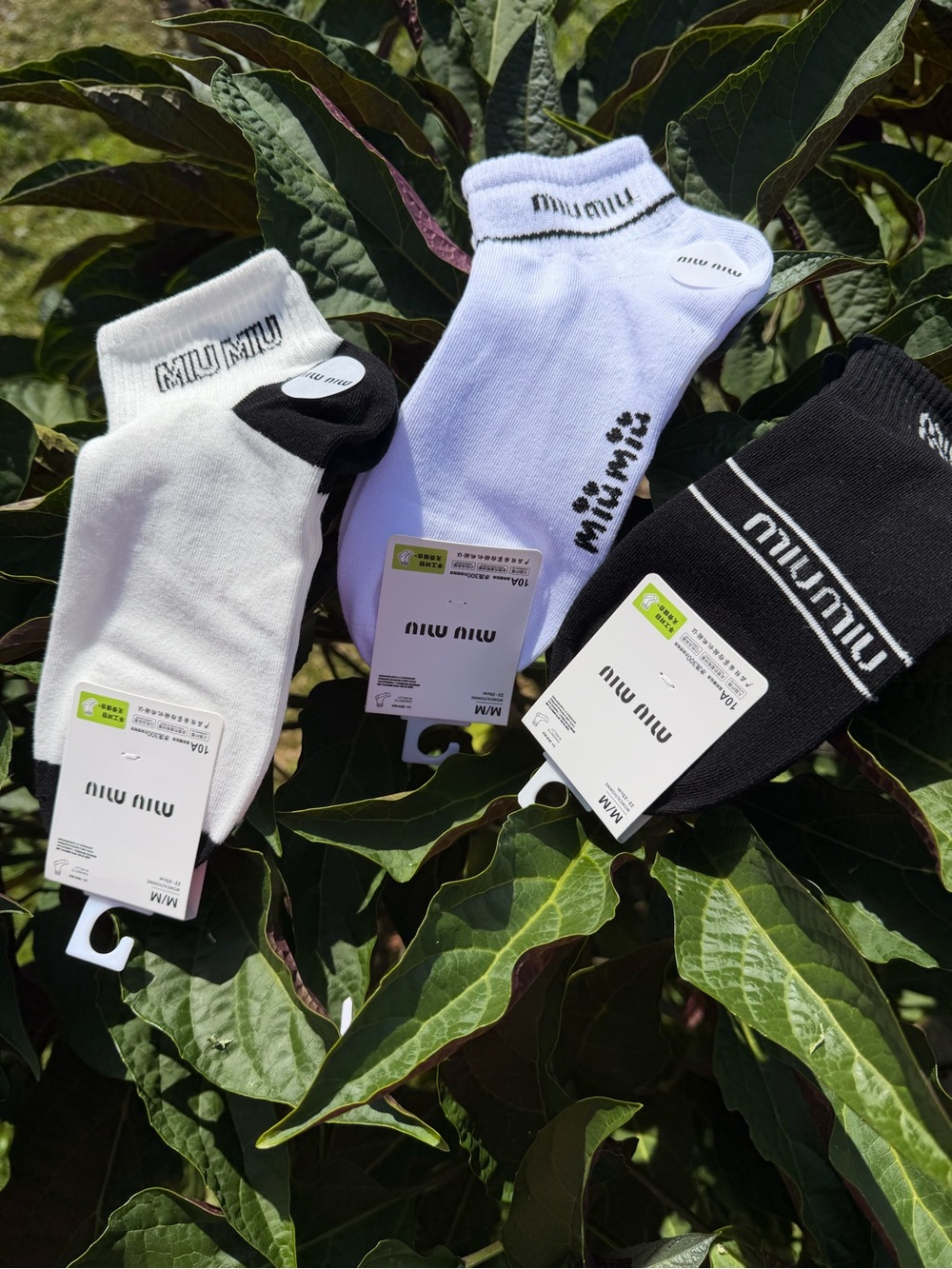 Miu Miu Black & White Ankle Socks Trio with Logo Trim - Picture 7 of 11